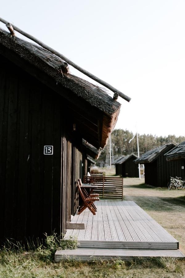 Peterzens Boathouse Villa Laupunen Buitenkant foto