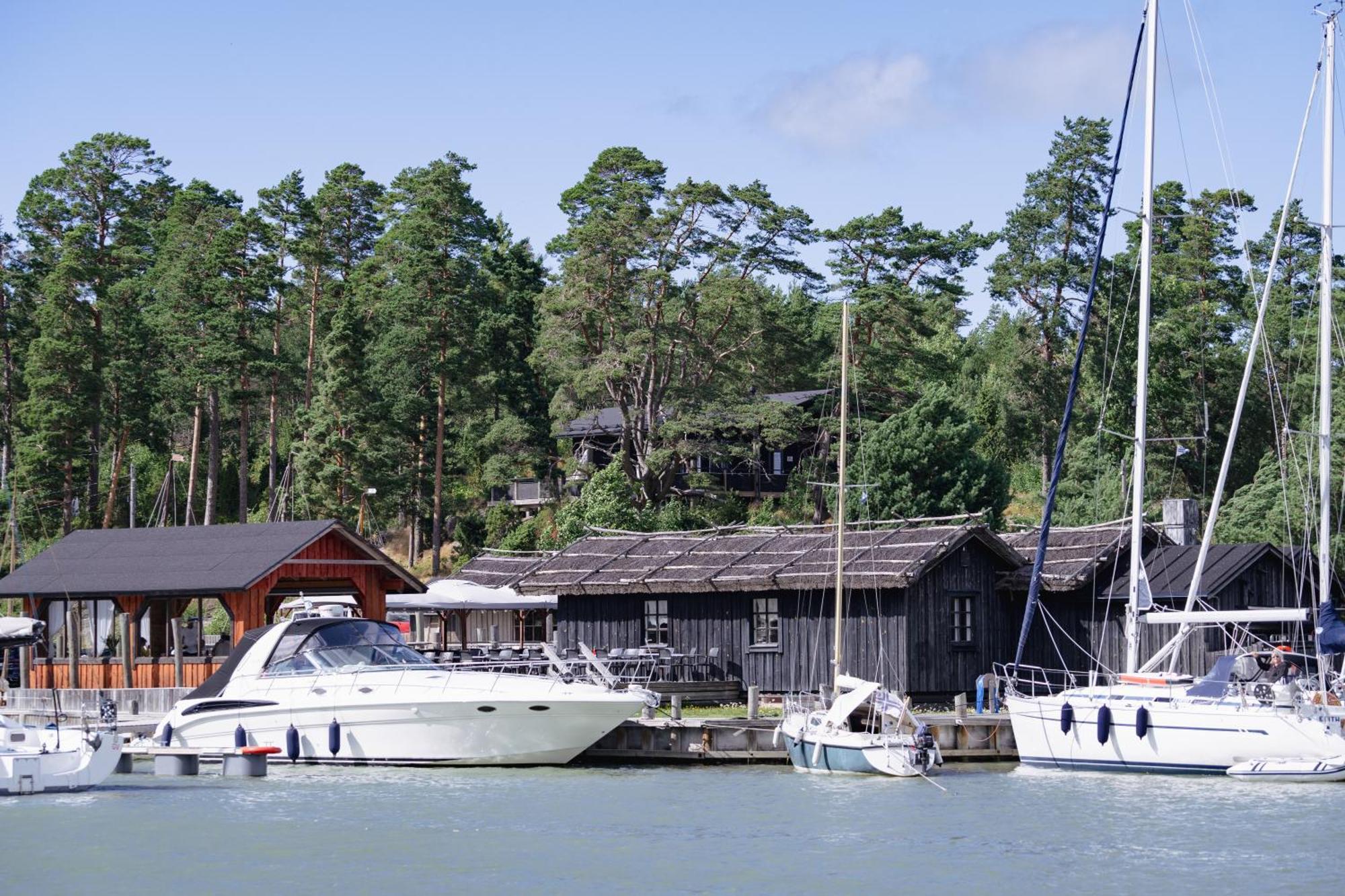 Peterzens Boathouse Villa Laupunen Buitenkant foto